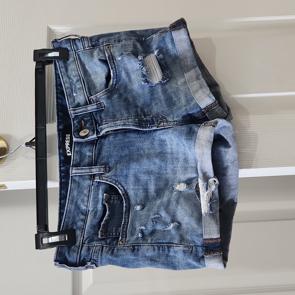 Express shortie relaxed low rise jeans
